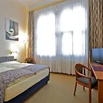 Viktoria 4* Köln