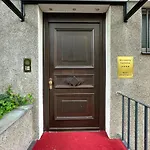 Viktoria Hotel 4*