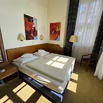 Viktoria 4* Köln