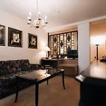 Viktoria Hotel