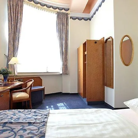 Hotel Viktoria Kolonia