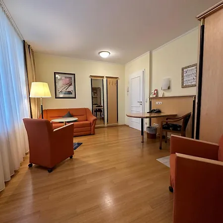 Viktoria 4*