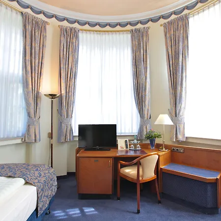 Viktoria Hotel Kolonia