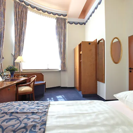 Viktoria 4* Köln